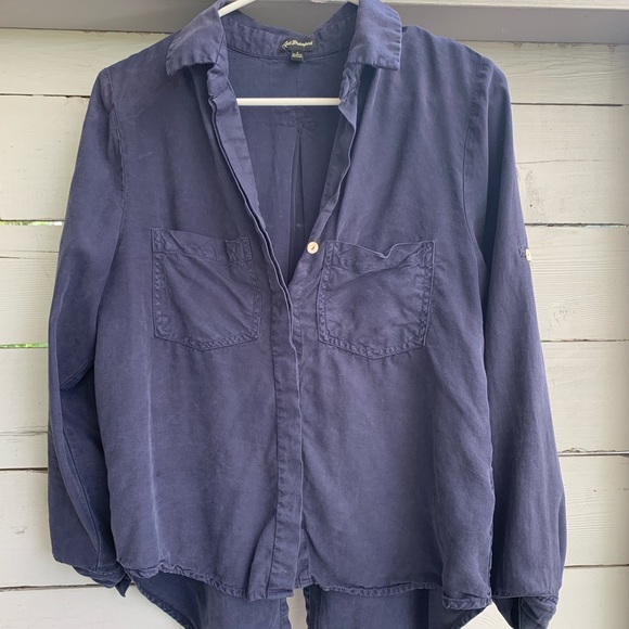 Button down shirt - Picture 1 of 5